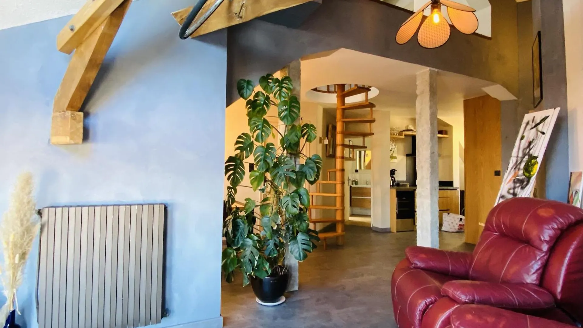 Apartment Ferienwohnung La Tour Rodez Frankreich